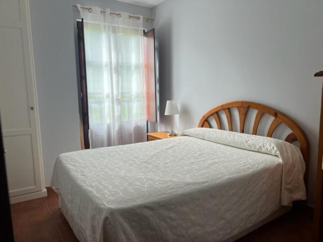 Apartamentos Club Condal 코밀라스 외부 사진