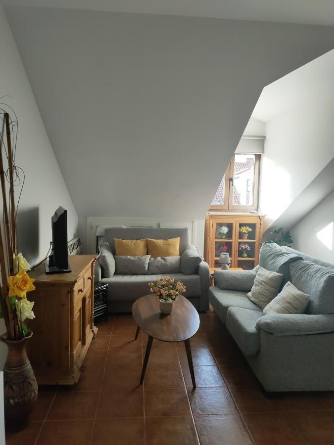 Apartamentos Club Condal 코밀라스 외부 사진